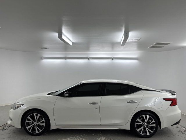 2017 Nissan Maxima SR