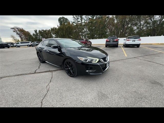 2017 Nissan Maxima SR