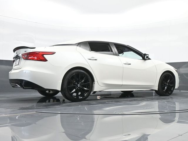 2017 Nissan Maxima SR