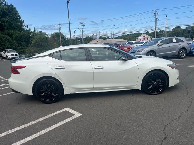 2017 Nissan Maxima SR