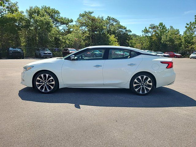 2017 Nissan Maxima SR