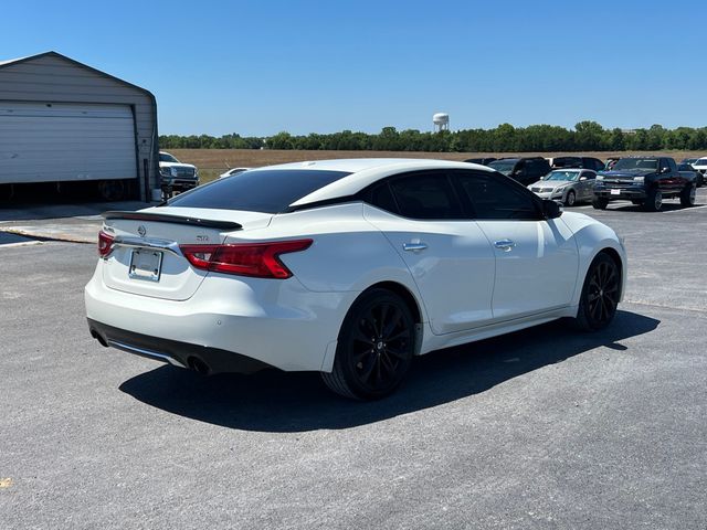 2017 Nissan Maxima SR