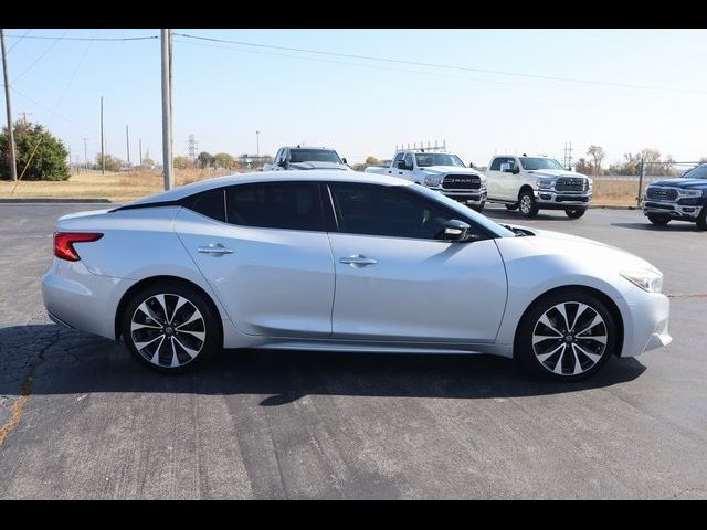 2017 Nissan Maxima SR