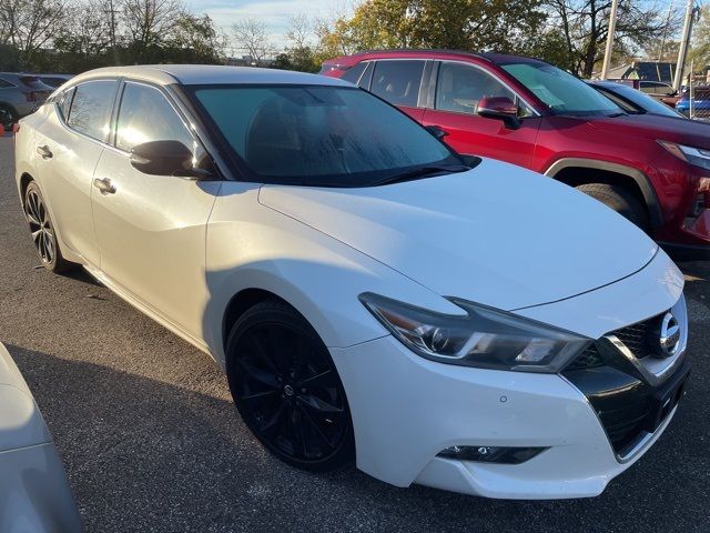 2017 Nissan Maxima SR