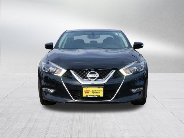 2017 Nissan Maxima SR