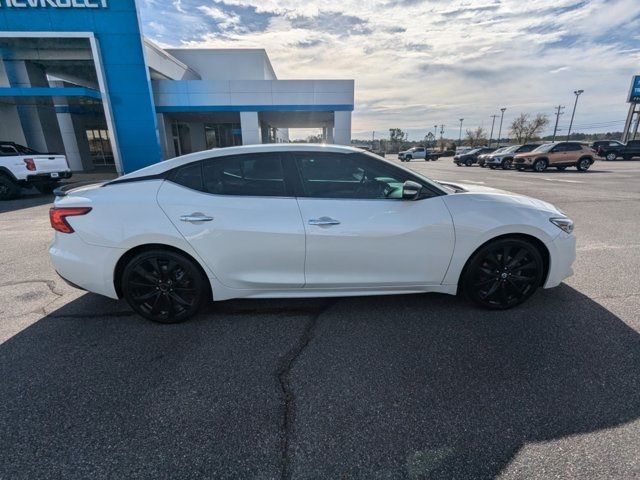 2017 Nissan Maxima SR