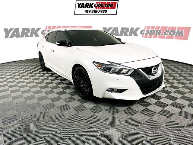 2017 Nissan Maxima SR