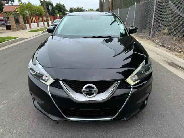 2017 Nissan Maxima SR