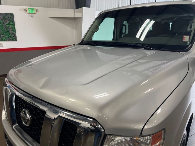 2017 Nissan NV SV