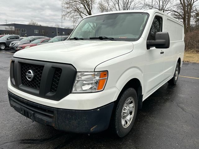 2017 Nissan NV SV