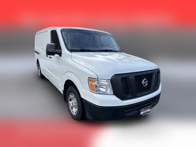 2017 Nissan NV SV