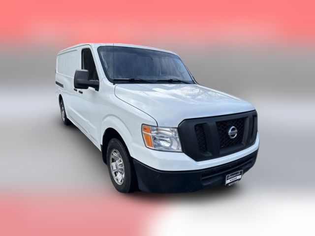 2017 Nissan NV SV