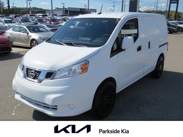 2017 Nissan NV200 SV