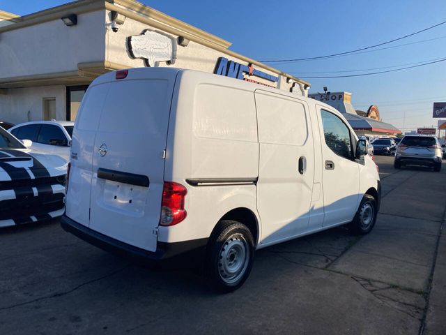 2017 Nissan NV200 S