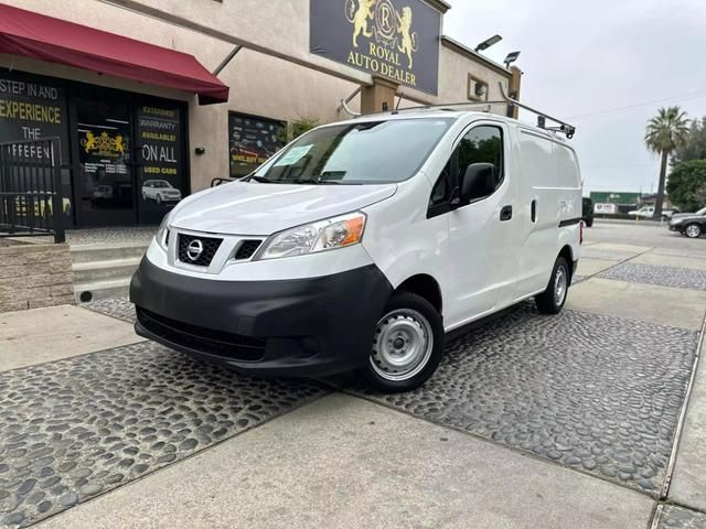 2017 Nissan NV200 S