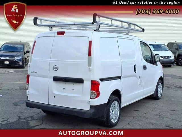 2017 Nissan NV200 S