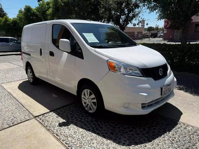 2017 Nissan NV200 SV