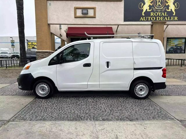 2017 Nissan NV200 S