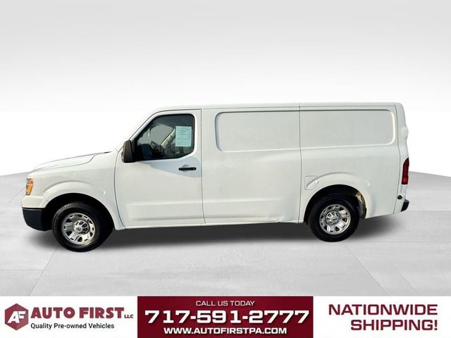 2017 Nissan NV SV