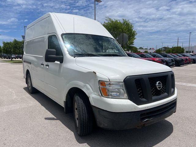 2017 Nissan NV SV