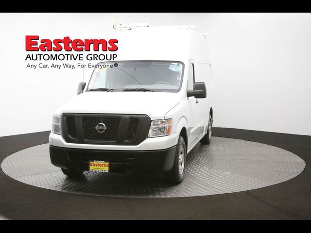 2017 Nissan NV SV