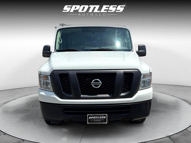 2017 Nissan NV SV