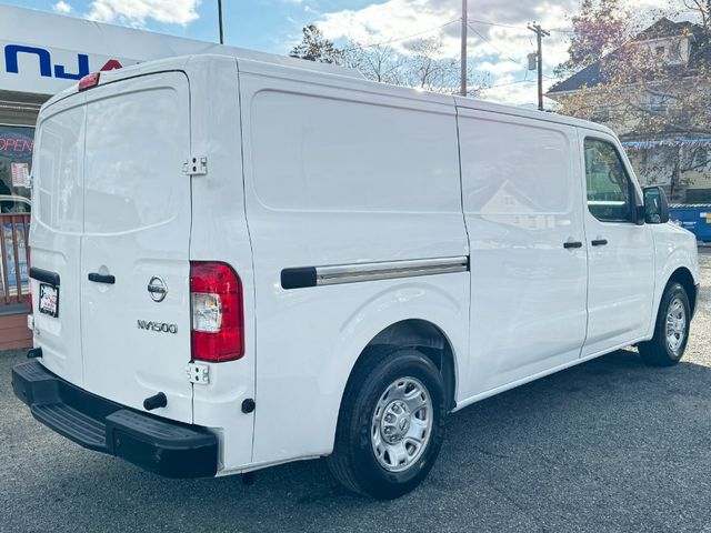 2017 Nissan NV SV