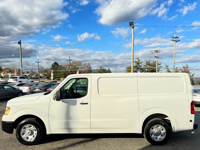 2017 Nissan NV SV