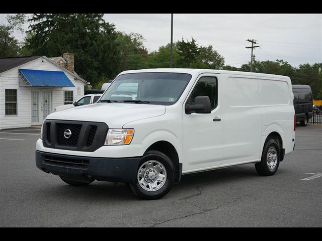 2017 Nissan NV SV