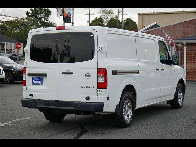 2017 Nissan NV SV