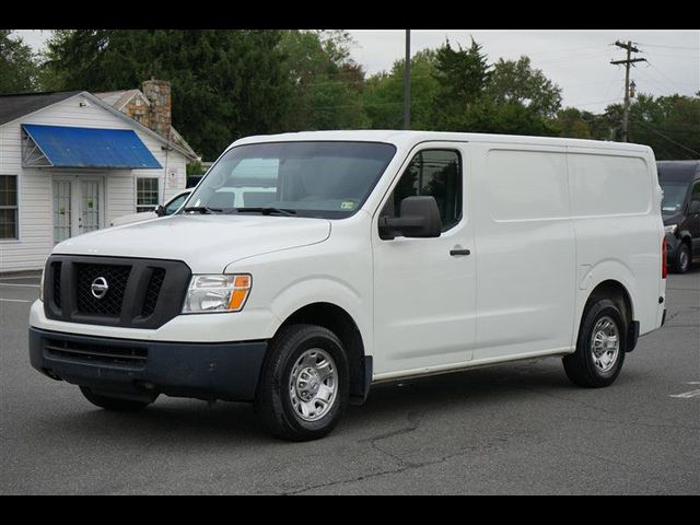 2017 Nissan NV SV