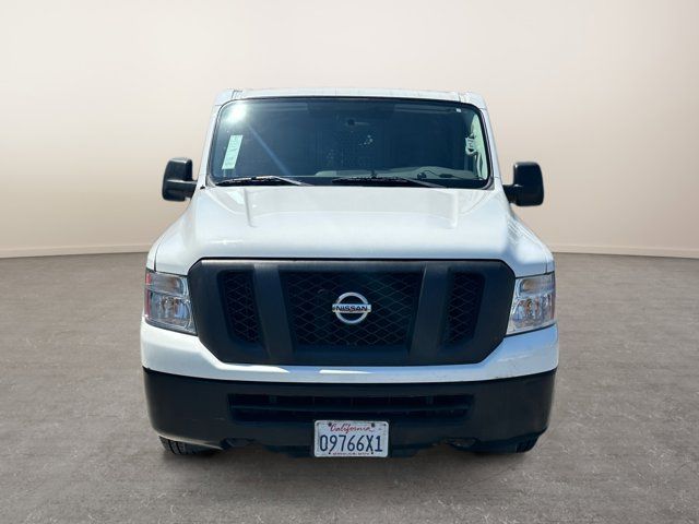 2017 Nissan NV SV