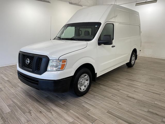 2017 Nissan NV SV