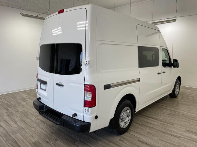 2017 Nissan NV SV