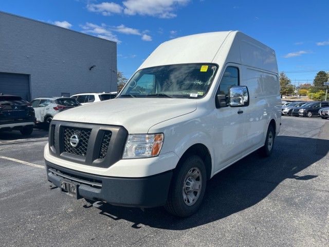 2017 Nissan NV SV