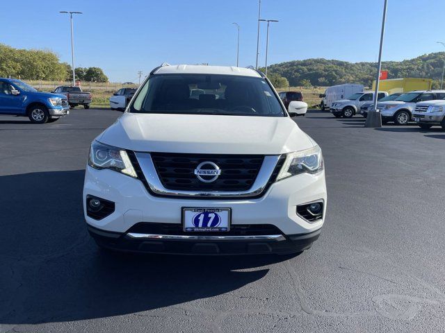 2017 Nissan Pathfinder SL