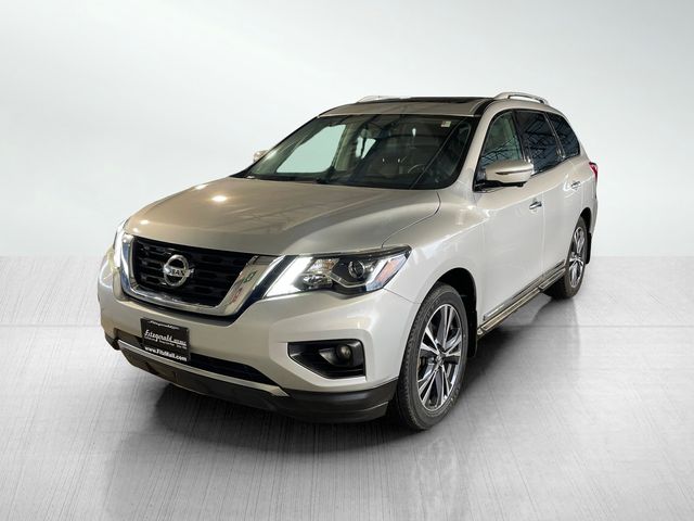 2017 Nissan Pathfinder Platinum