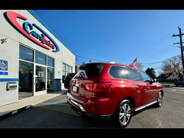 2017 Nissan Pathfinder SV