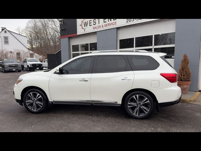 2017 Nissan Pathfinder Platinum