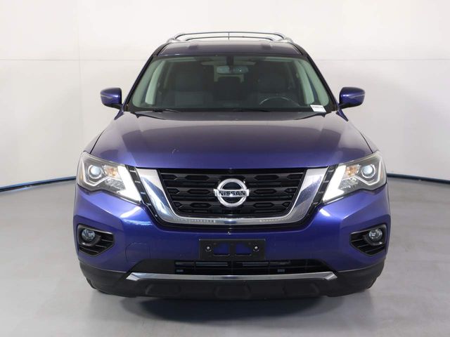 2017 Nissan Pathfinder SV