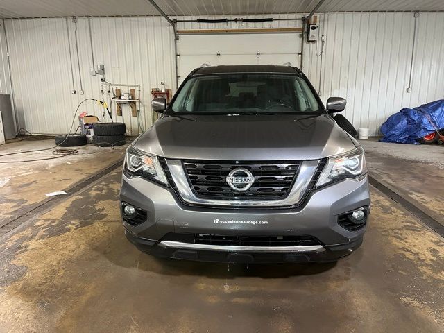 2017 Nissan Pathfinder 