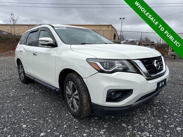 2017 Nissan Pathfinder 