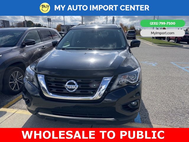 2017 Nissan Pathfinder Platinum