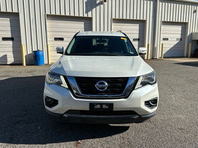 2017 Nissan Pathfinder SL