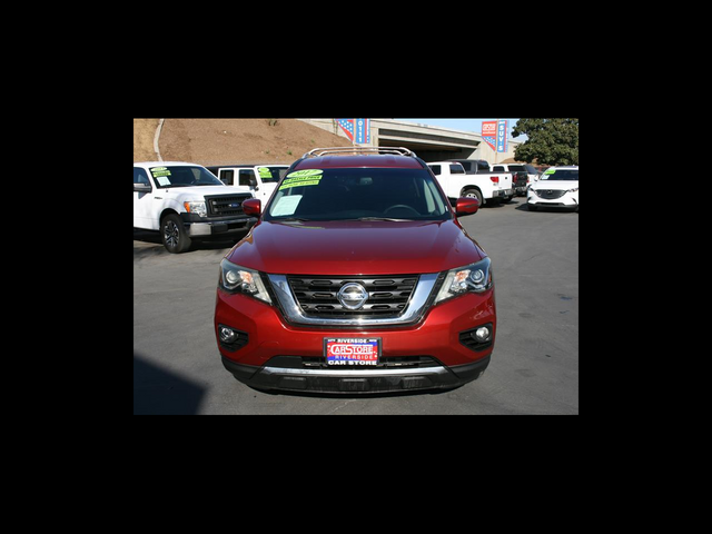 2017 Nissan Pathfinder SV