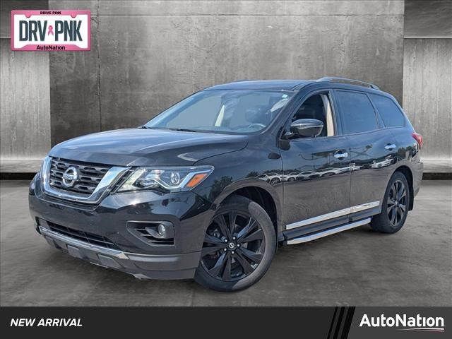 2017 Nissan Pathfinder Platinum