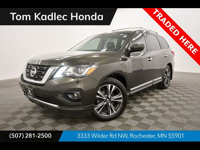 2017 Nissan Pathfinder Platinum