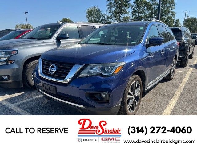 2017 Nissan Pathfinder Platinum