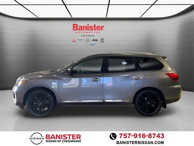 2017 Nissan Pathfinder Platinum