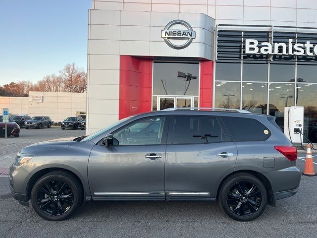 2017 Nissan Pathfinder Platinum